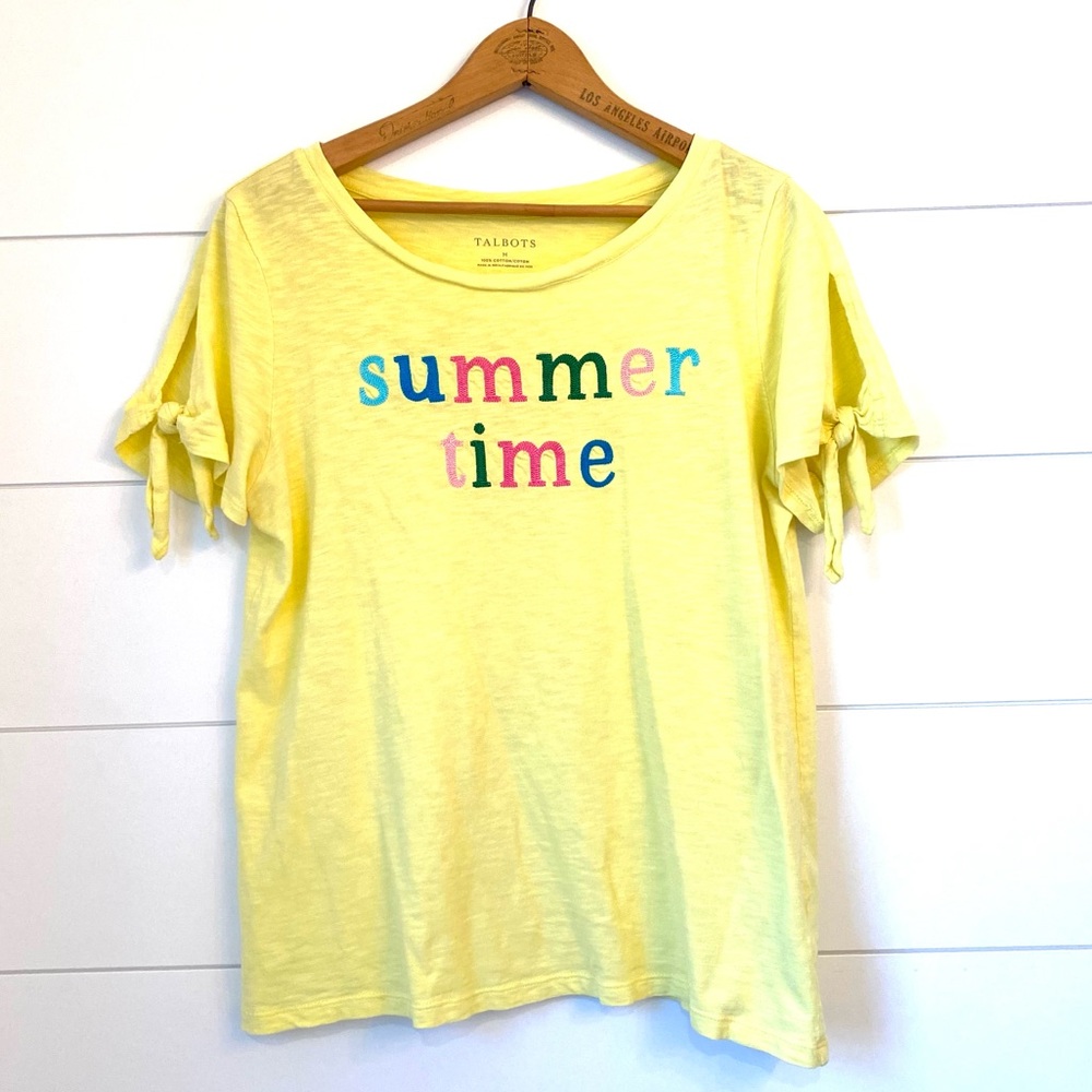 TALBOTS “summer time” tee. Size medium.